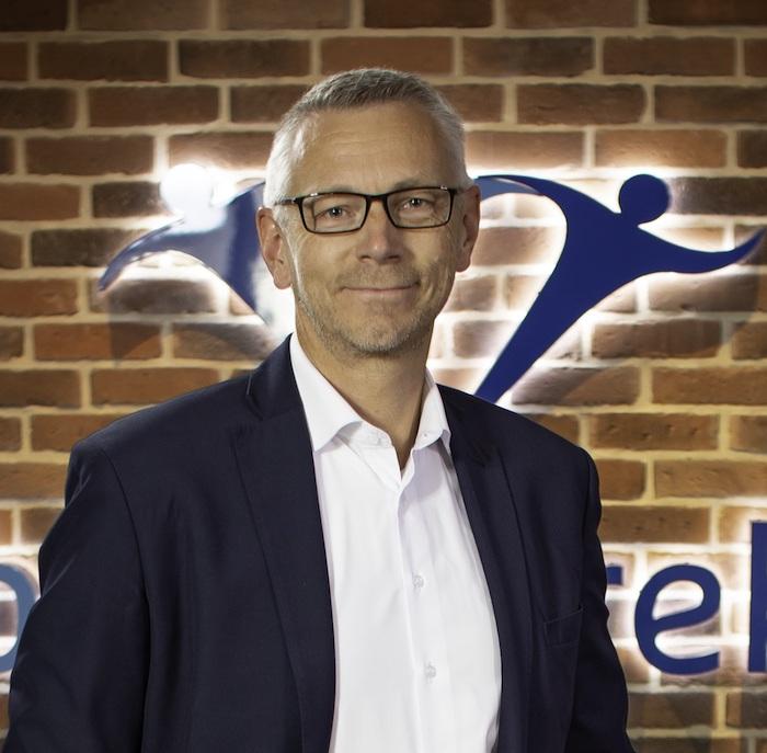 Lars Drückhammer (53) aus Stockelsdorf in Schleswig-Holstein, Teilhaber (20 Prozent) und Mitgeschäftsführer des Lübecker Maklerpools blau direkt GmbH & Co. KG © blau direkt GmbH & Co. KG