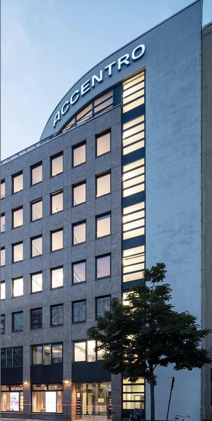 Sitz der Accentro Real Estate AG in der Kantstraße 44/45 in Berlin Charlottenburg © Unternehmenspräsentation Accentro Real Estate AG 2022