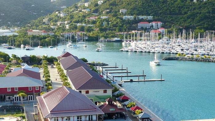 Sitz der im Juli 2020 gegründeten Palm Storm Inc.: Road Town auf Tortola der Britischen Jungferninseln in der Karibik © pixabay.com