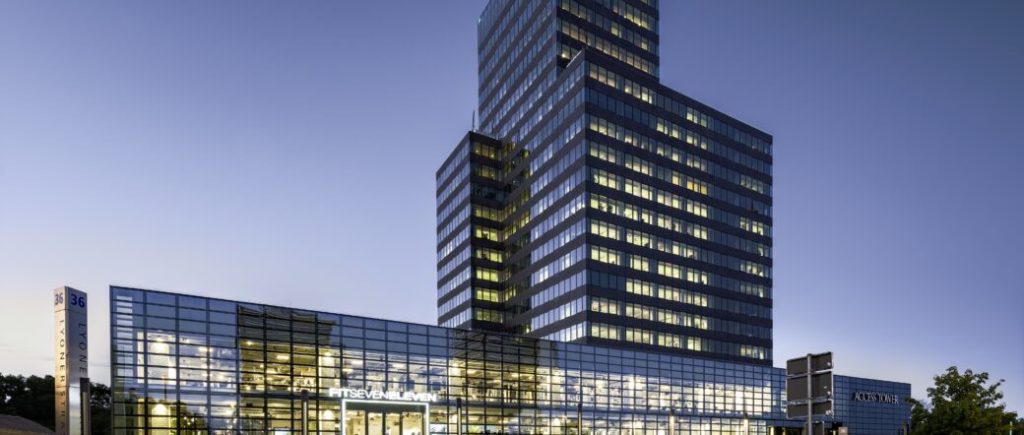 Floss der S&K-Schatz von Stephan Schäfer und Jonas Köller 2024 in den Frankfurter Access Tower (Sachanlagevermögen 2021: 60,5 Millionen Euro) in der grünen Bürostadt Niederrad?